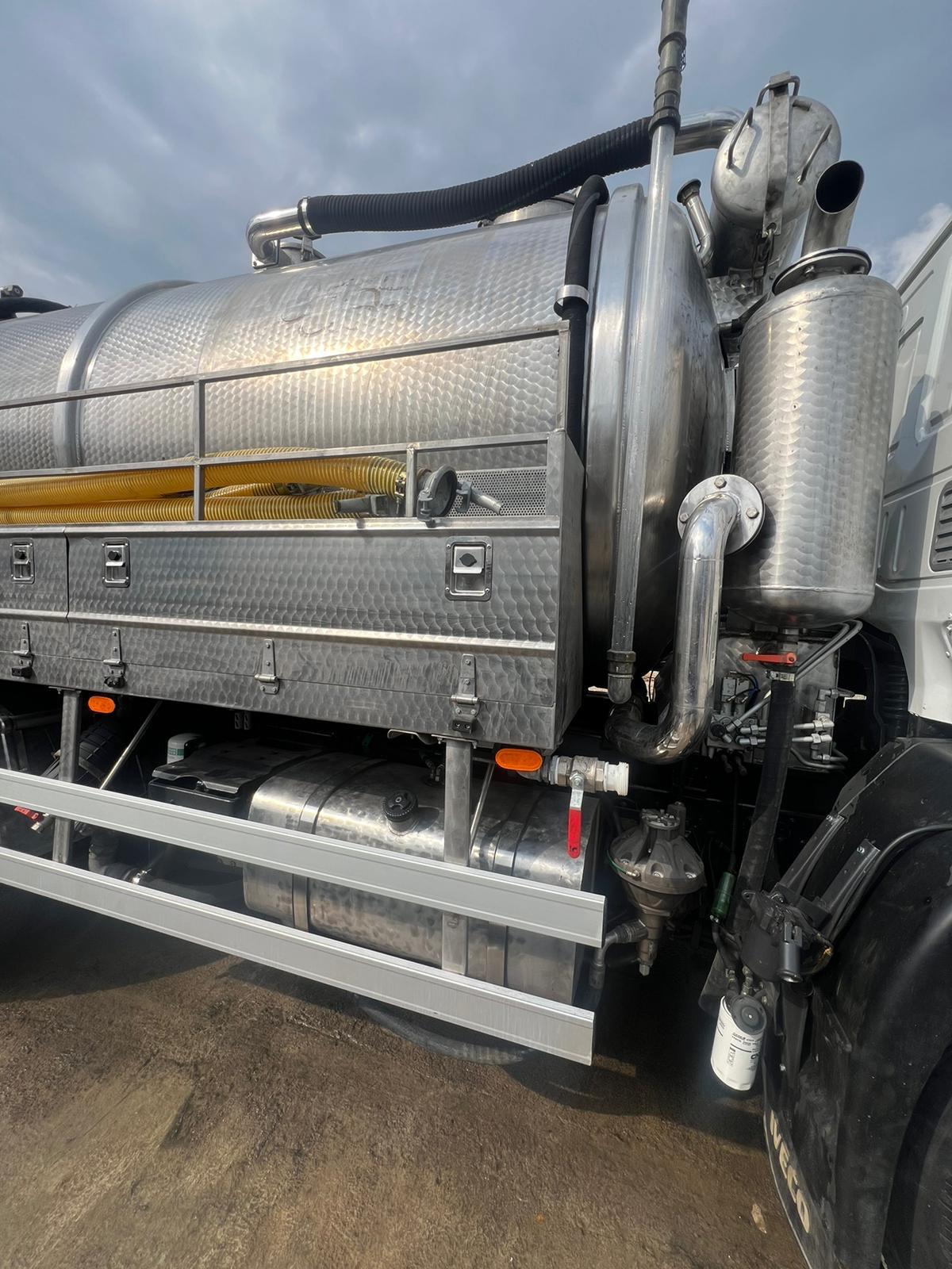 Spurgo combinata mecsud su IVECO EUROTECH 190 E 18