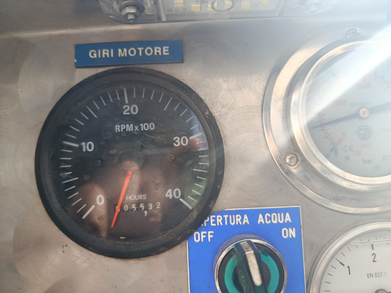 Spurgo combinata Az. Ecologica multiservizi su IVECO EUROCARGO 140-250 E6 del 2017