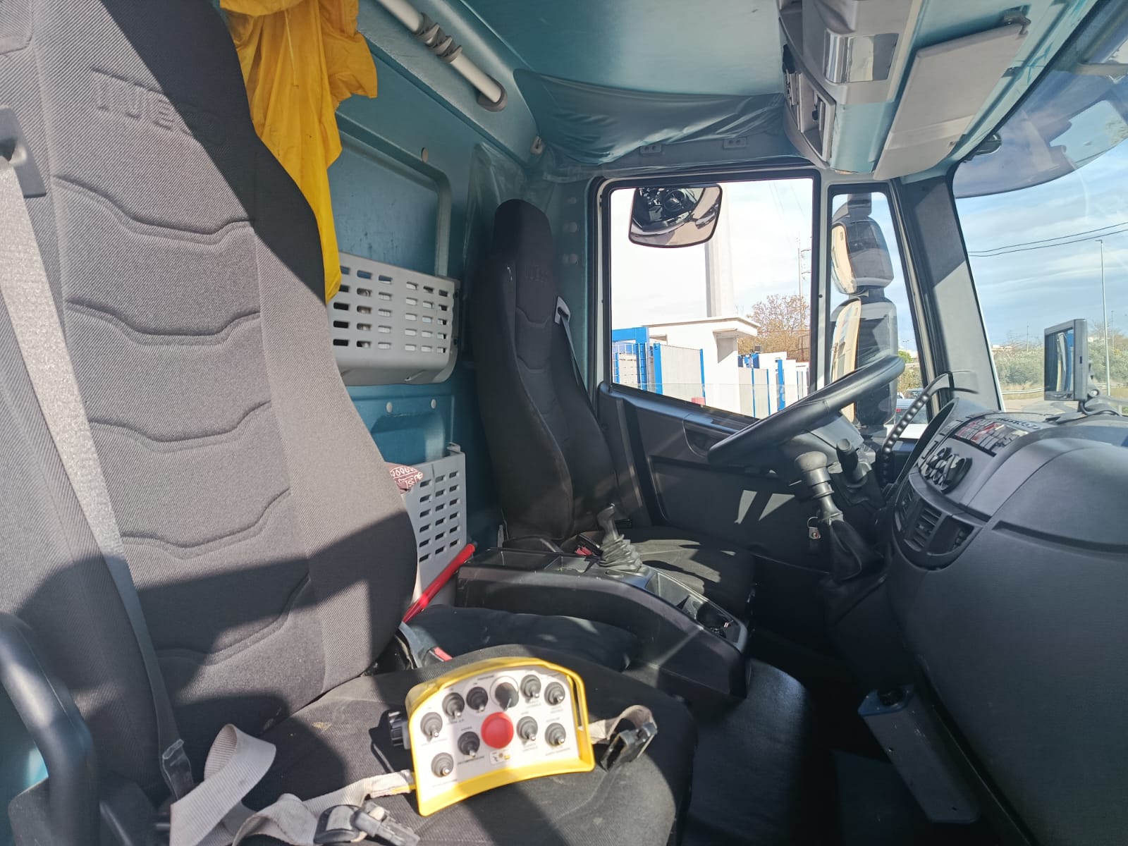Spurgo combinata Az. Ecologica multiservizi su IVECO EUROCARGO 140-250 E6 del 2017