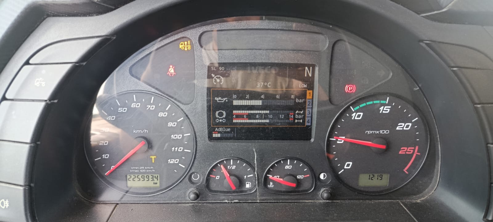 Trattore stradale ADR Iveco stralis 460