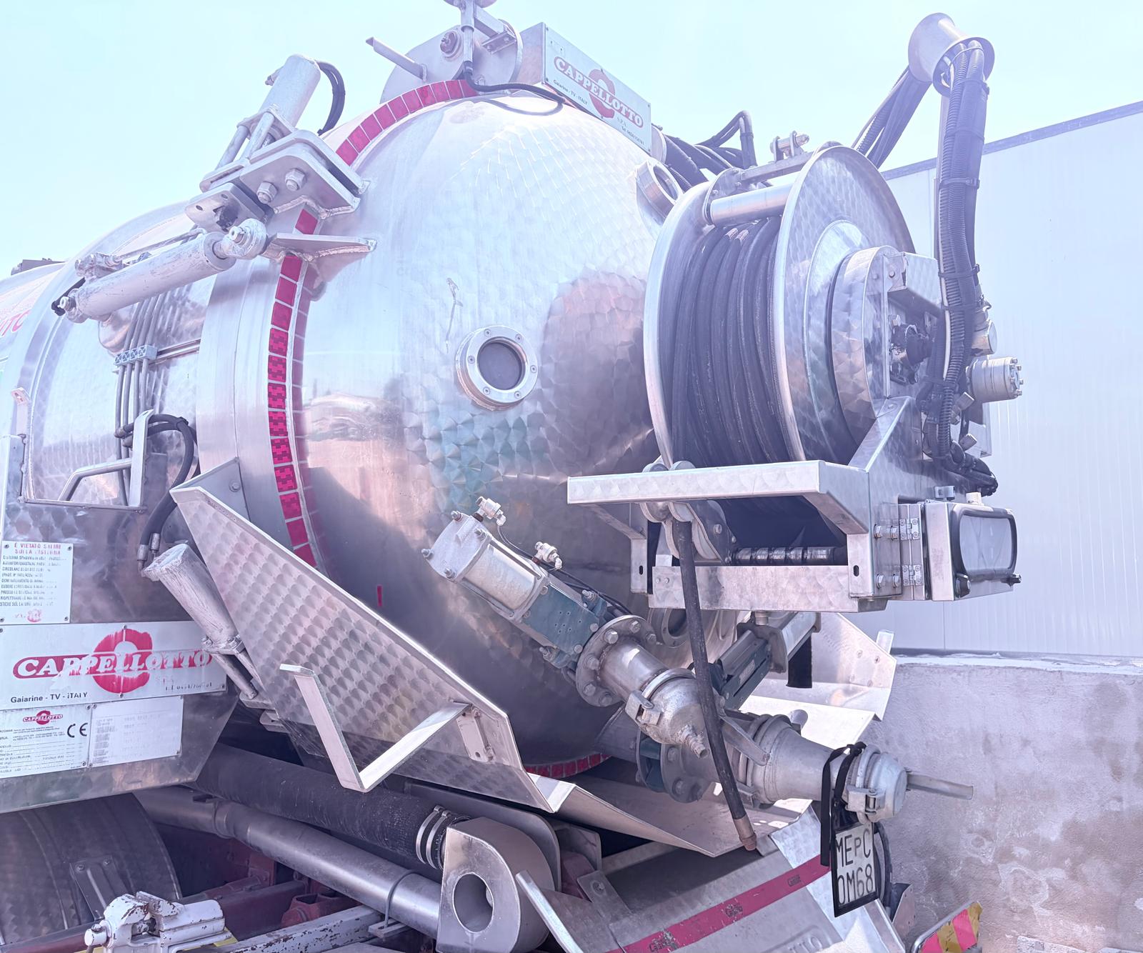 Spurgo combinata CAPPELLOTTO su iveco stralis 310