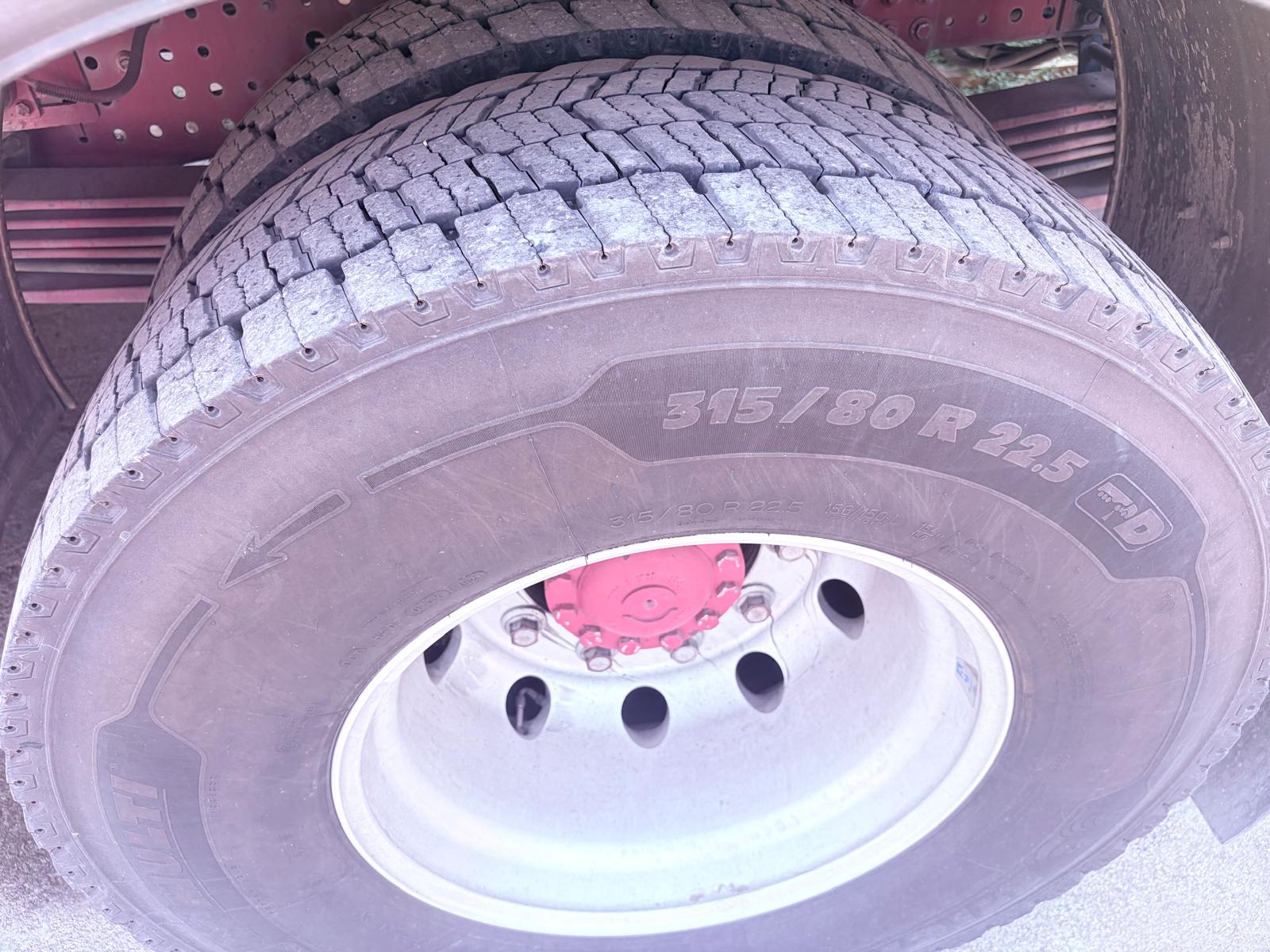 Spurgo combinata CAPPELLOTTO su iveco stralis 310