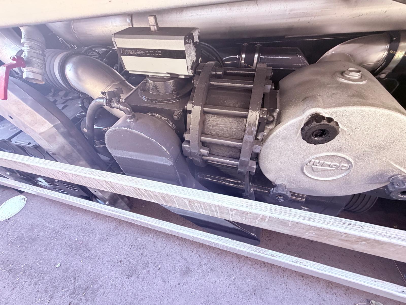 Spurgo combinata Jurop su Iveco eurocargo 260