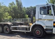 Mercedes-Benz atego 1828 scarrabile